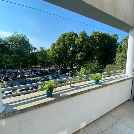 Apartman Etna *