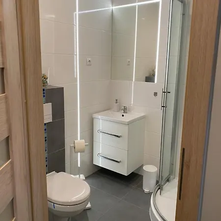Etna Apartament *